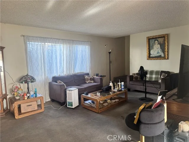 6126 Poppy Peak photo 2