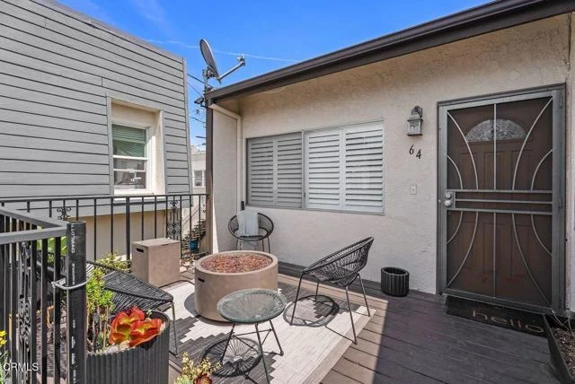 60 Bennett Avenue photo 2