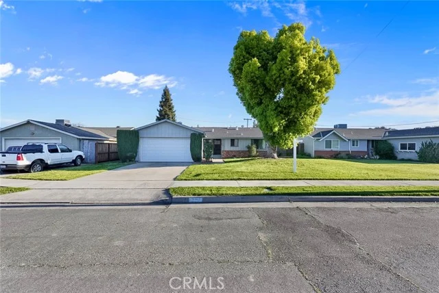 729 Mulberry Avenue photo 3
