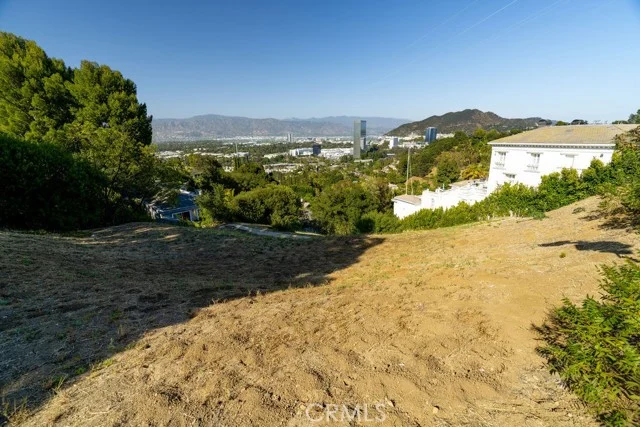 3400 Wrightwood Drive photo 4
