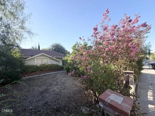 5213 Don Pio Drive photo 3