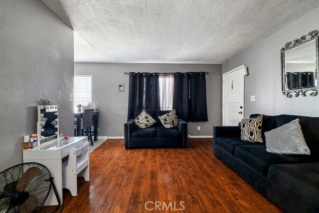 115 S Fresno Street photo 3