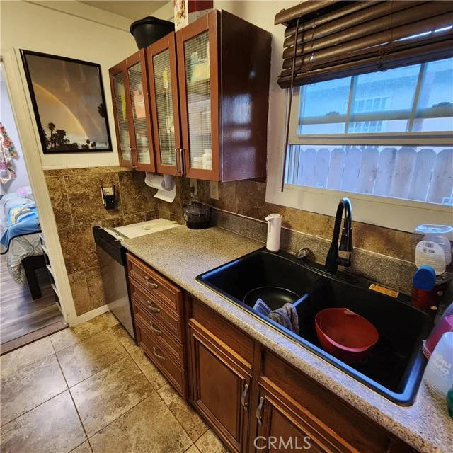 125 E 68th Way photo 5