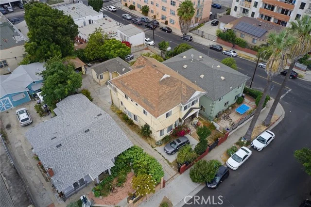 1107 S Mariposa Avenue photo 5