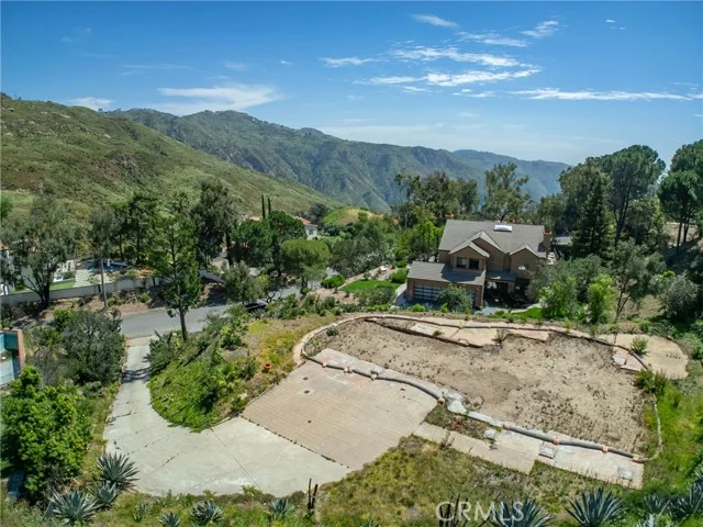 23422 W Copacabana photo 4