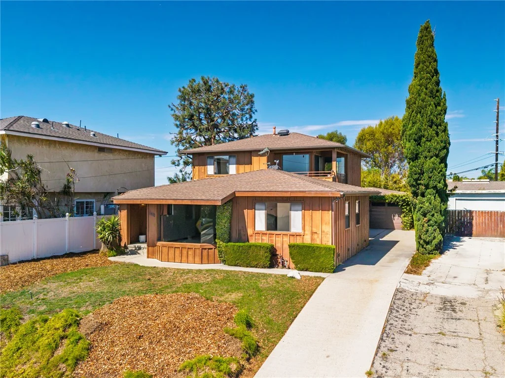 3421 S Patton Avenue, San Pedro