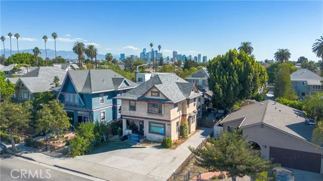 2710 South Normandie Avenue, Los Angeles