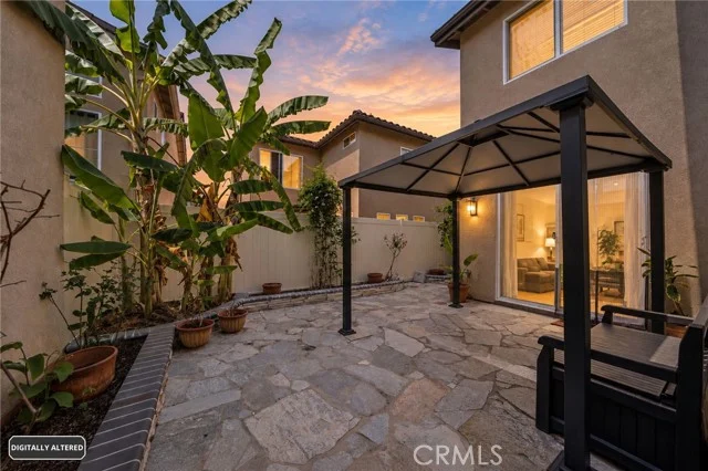 13857 Moonstone photo 2