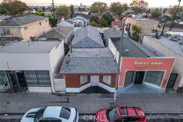 5724 E Beverly Boulevard photo 3