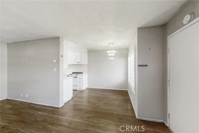 545 Chestnut Avenue #406 photo 5