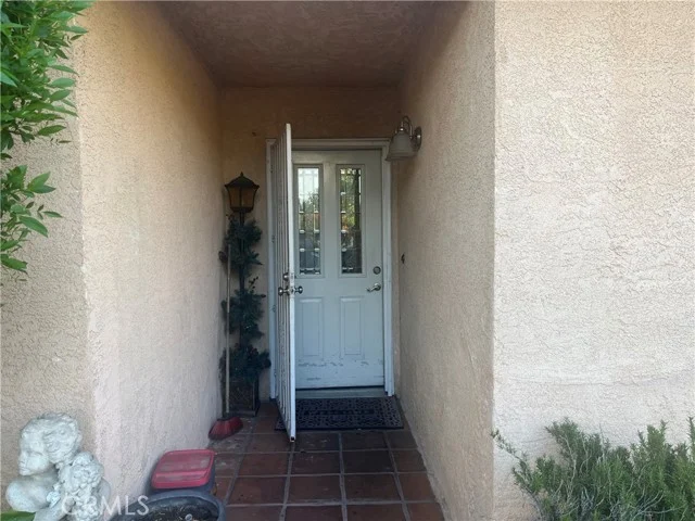 531 S Bonnie Beach photo 3