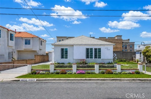 15725 La Salle Avenue, Gardena