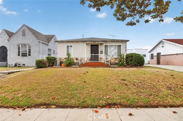 1530 W 81st Street photo 2