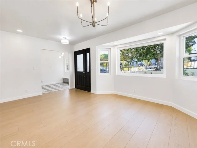 1026 Avenue A photo 5