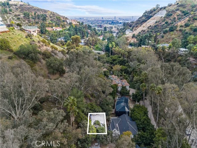 8010 Padre Lane photo 3