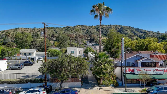 2561 Colorado Boulevard, Los Angeles