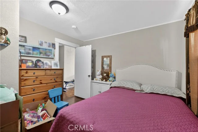 5710 Ruthelen photo 4