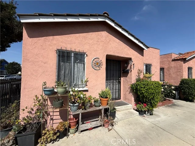 1171 W 38th Street photo 2