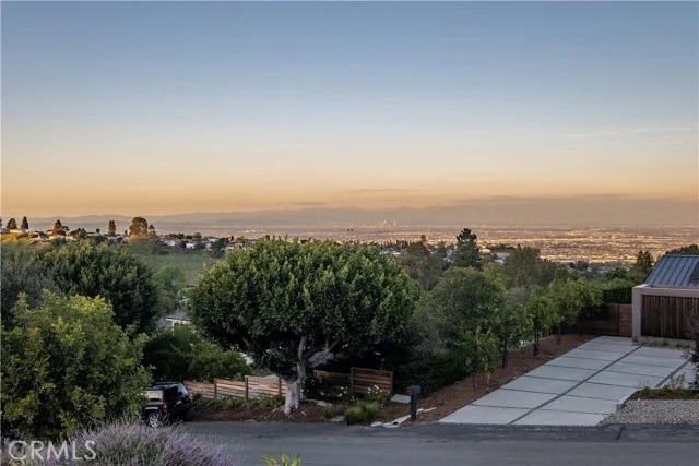 28829 Crestridge photo 2