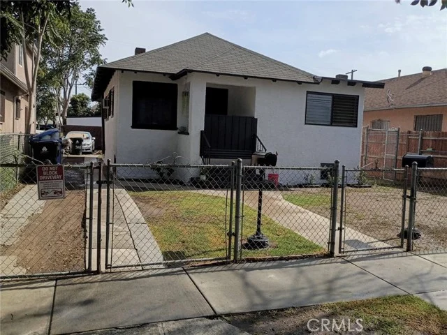 1580 E 45th Street photo 3