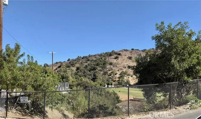 3747 Camino De La Cumbre photo 3