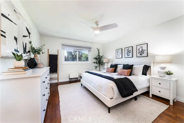 950 Main photo 5