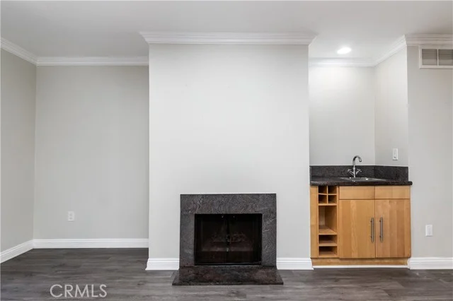 5334 Lindley Avenue #126 photo 5