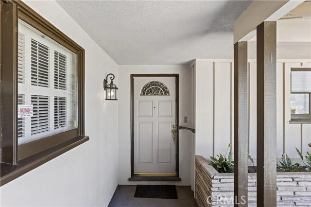 5961 Hillview Park photo 2