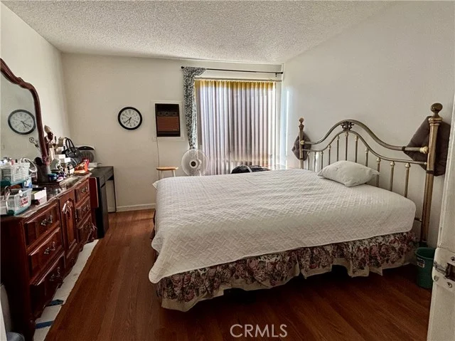 5585 E Pacific Coast Highway Unit 261 photo 4