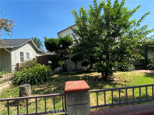 17430 Saticoy photo 3