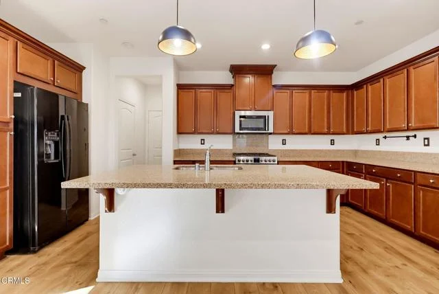 17326 Parque Vanowen Way photo 2