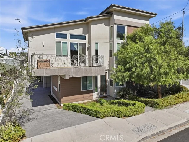 2707 Rockefeller Lane #C, Redondo Beach