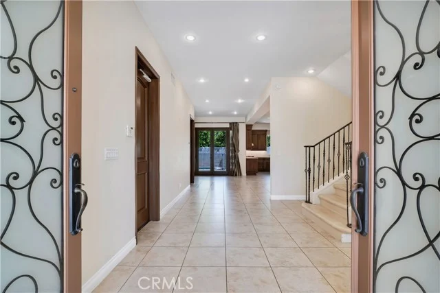 18267 Valley Vista Boulevard photo 2