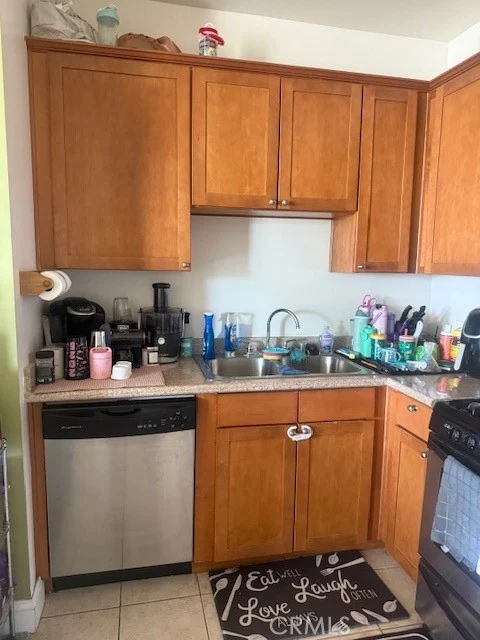 6938 Laurel Canyon #212 photo 2