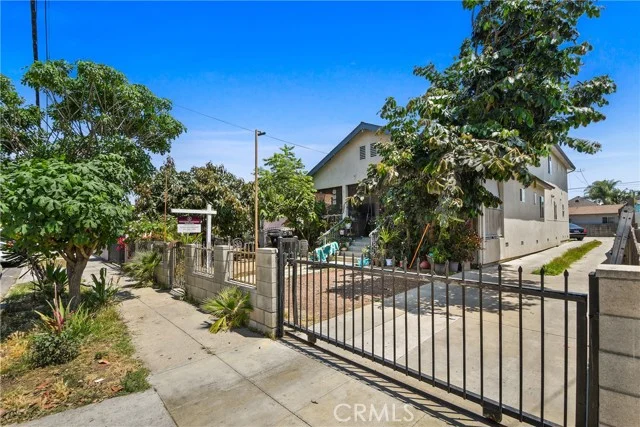 232 E 47th, Los Angeles