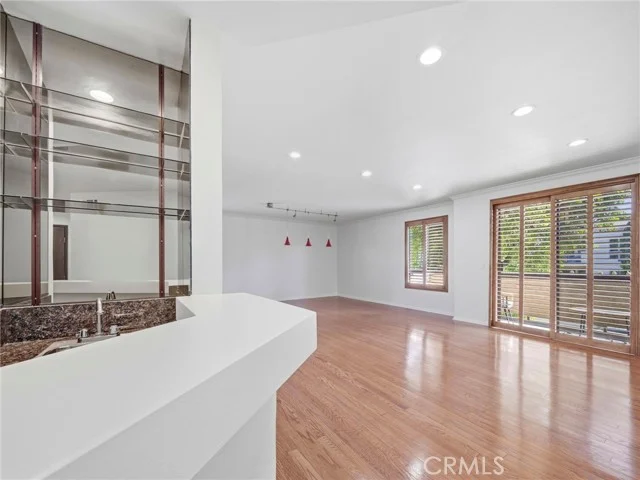 1315 roxbury dr #204 photo 3