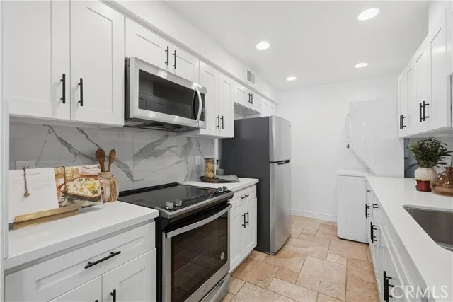 23679 Park Capri #14 photo 5