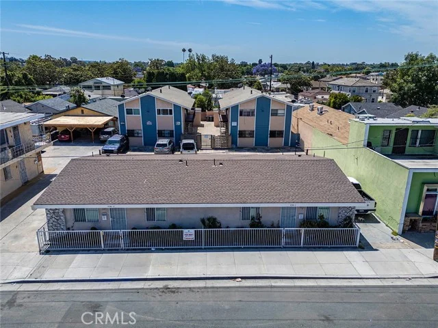 436 E Market photo 1