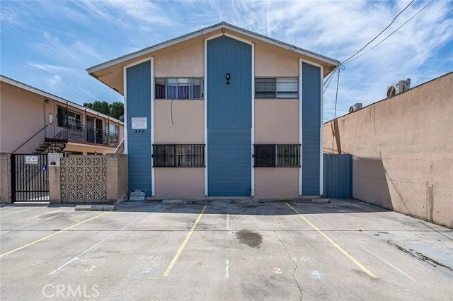 436 E Market photo 3