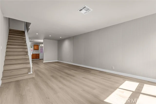 7300 Lennox Avenue #C7 photo 4
