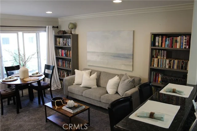 1720 Newport Avenue #5 photo 2