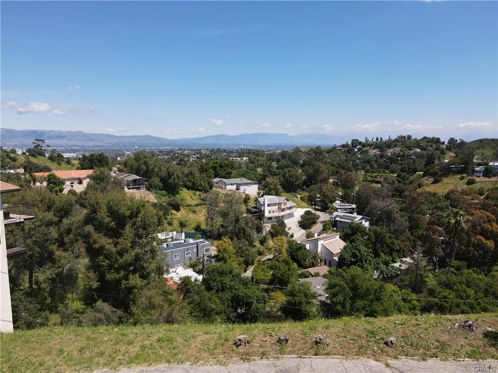 Iglesia Drive photo 3