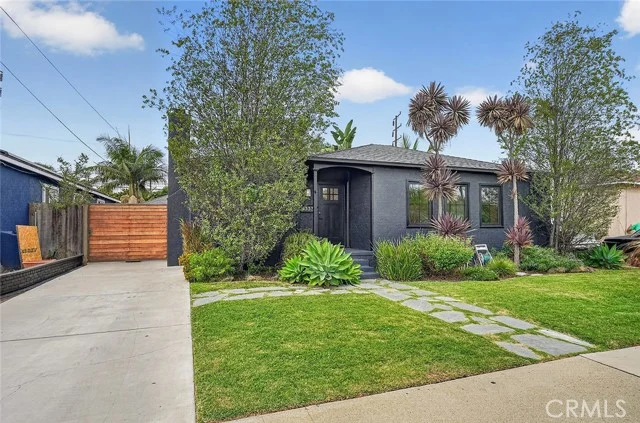 4333 Maury Ave photo 3