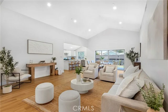 5759 Jamieson Avenue, Encino