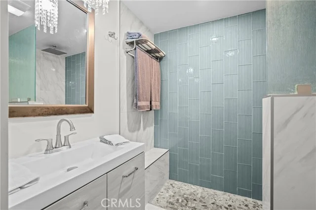 333 Junipero Avenue #1C photo 3
