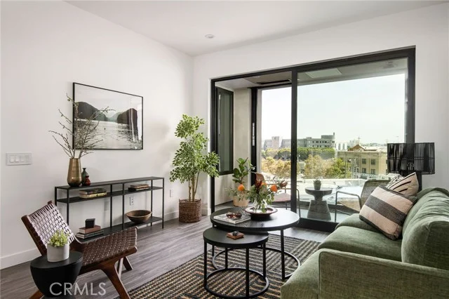 118 Astronaut Ellison S Onizuka Street #206, Los Angeles