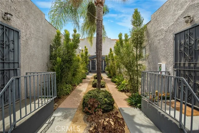 3956 W 27th Street photo 5