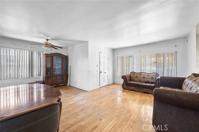 10400 Mary Avenue photo 4