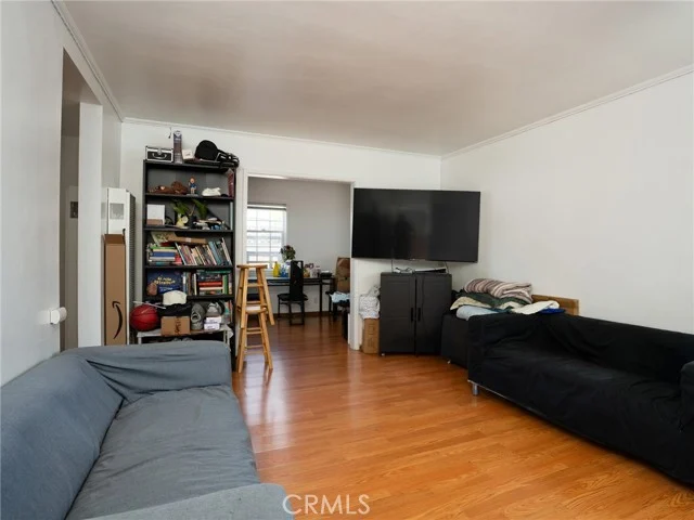5126 W El Segundo Boulevard photo 4