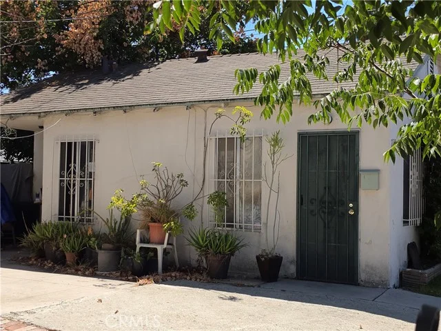 1100 E Salt Lake photo 3